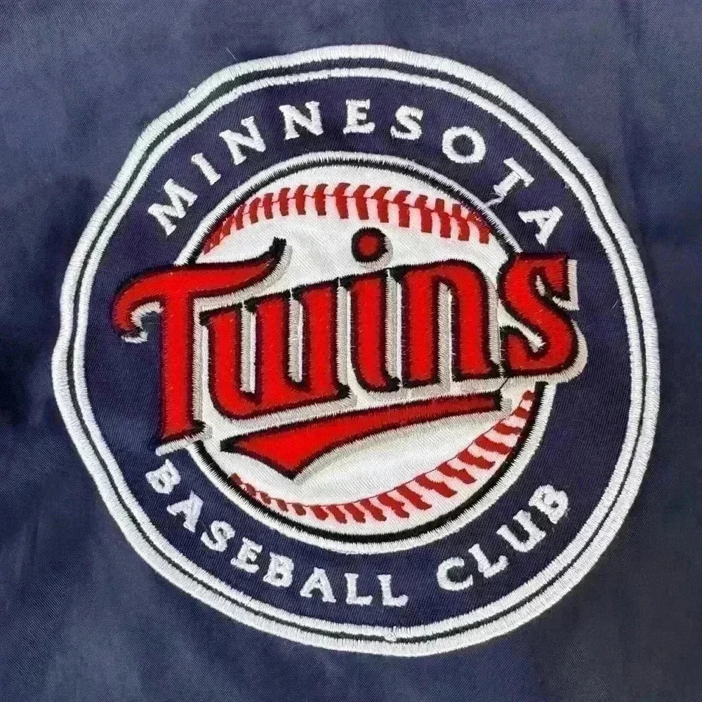 Minnesota Twins baseball pullover size L 16/18, Embroidered logo front/backside - Picture 11 of 12